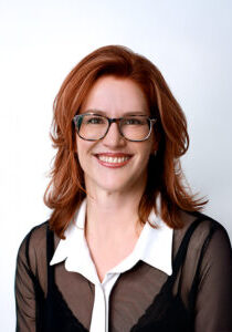 Jennifer Bigger Background